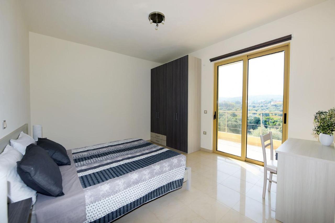 Stelia Luxury Apartments Kalavárda 外观 照片