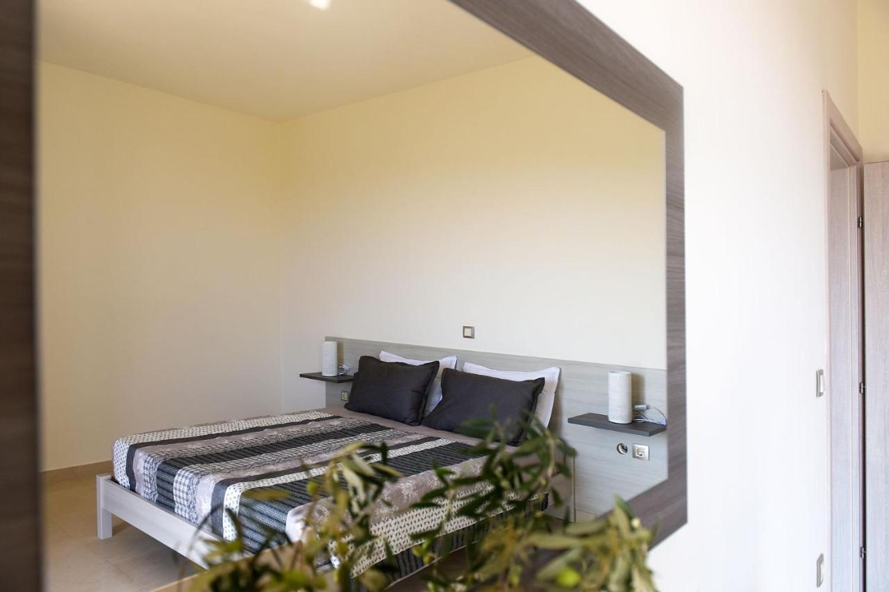 Stelia Luxury Apartments Kalavárda 外观 照片