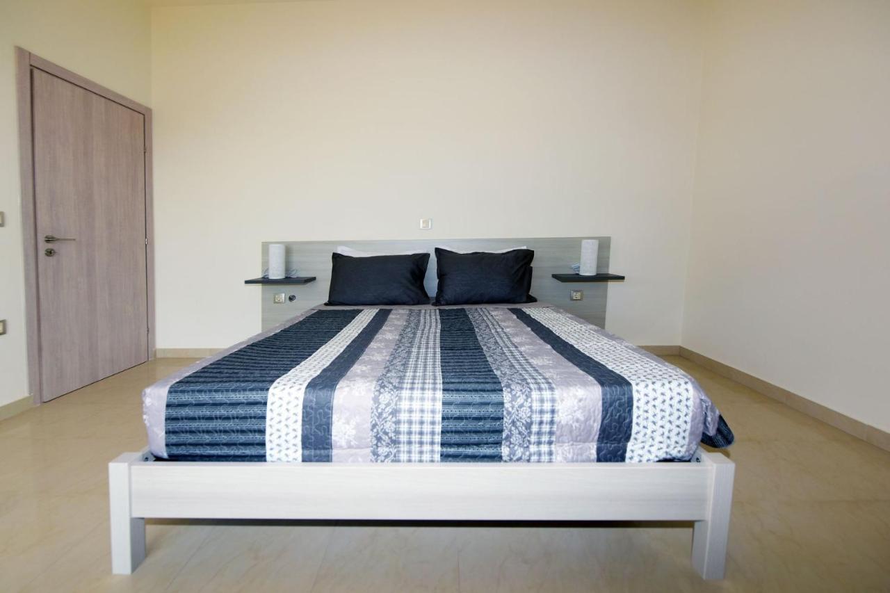 Stelia Luxury Apartments Kalavárda 外观 照片