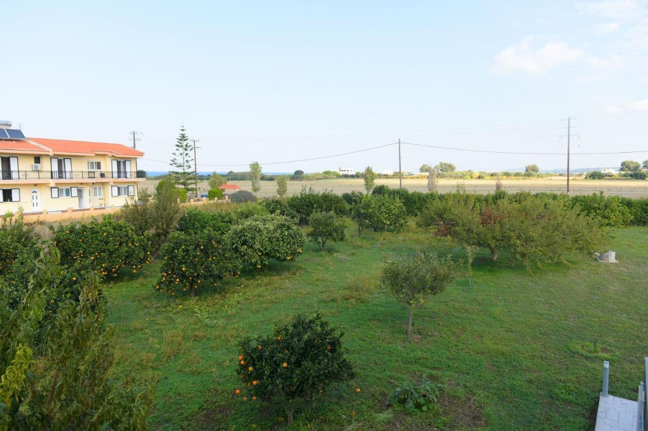 Stelia Luxury Apartments Kalavárda 外观 照片