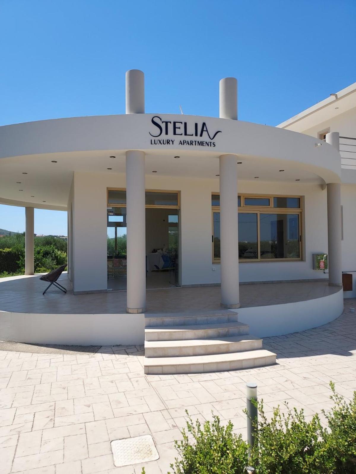 Stelia Luxury Apartments Kalavárda 外观 照片